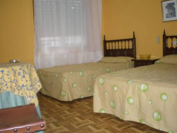 Hostal Salud Mérida Buitenkant foto