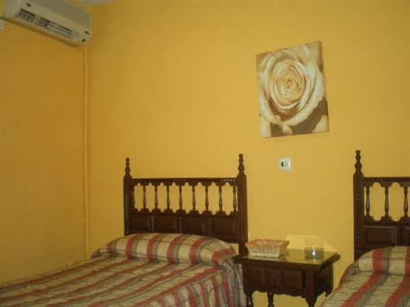 Hostal Salud Mérida Buitenkant foto